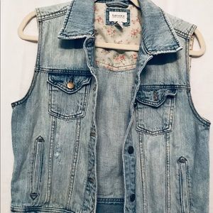 Lightwash Denim Vest